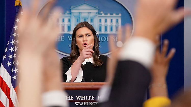Die Sprecherin des Weißen Hauses, Sarah Huckabee Sanders, gab eine Mitteilung zum Syrien-Einsatz heraus. Die lässt aber Interpretationsspielraum zu.