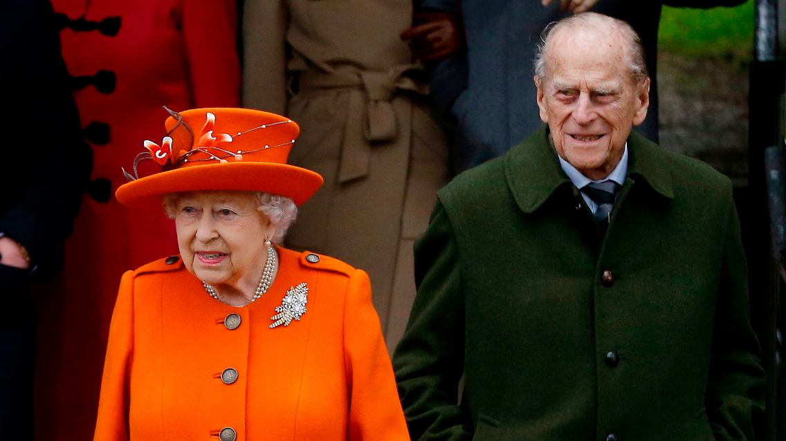 Prinz Philip ist bereits im vergangenen Sommer in Rente gegangen und begleitet die Queen seitdem nur noch zu Terminen, wenn er Lust dazu hat und sich wohlfühlt.