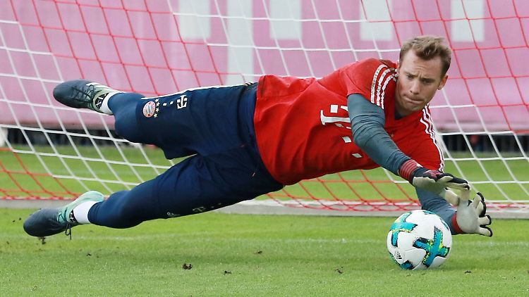 Manuel Neuer ist zurück im Mannschaftstraining - jetzt könnte es schnell gehen mit seinem Comeback.