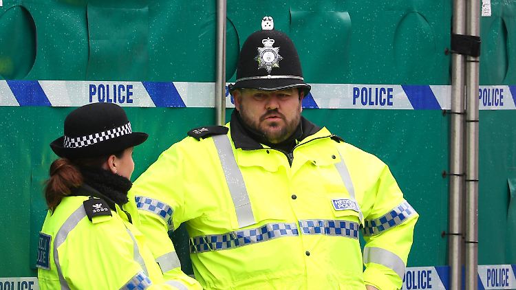 Das russische Staatsfernsehen weiß über den Gesundheitszustand der beiden Giftanschlagsopfer von Salisbury mehr als die britischen Ärzte: "Es ist alles gut, alles ist heilbar, es geht allen besser, alle sind am Leben."