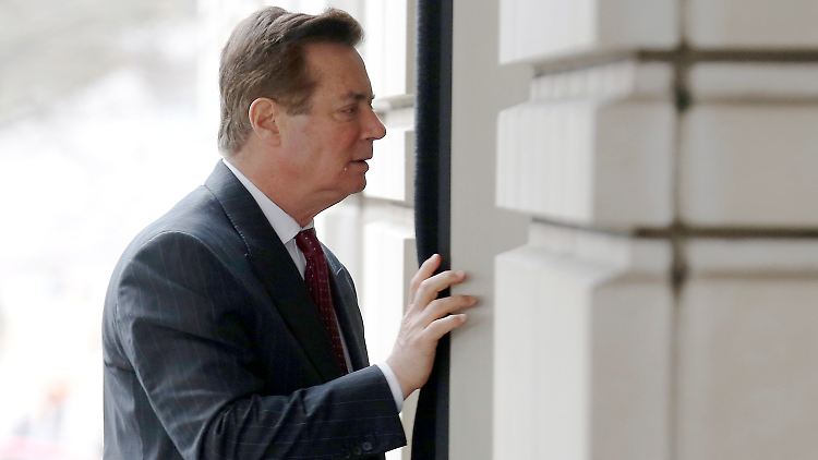 Manafort soll von der Partei Janukowitschs mehr als zwölf Millionen Dollar erhalten haben.