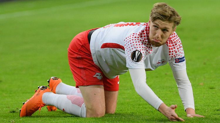 Ab ins Eisbecken: Emil Forsberg.