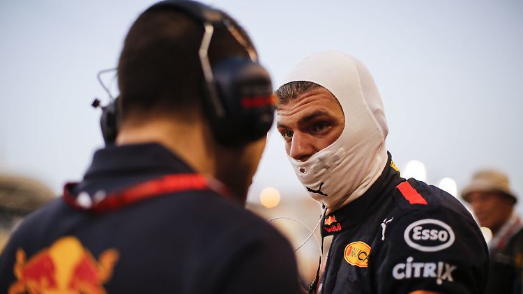 "Dann passieren solche Dinge eben": Max Verstappen.