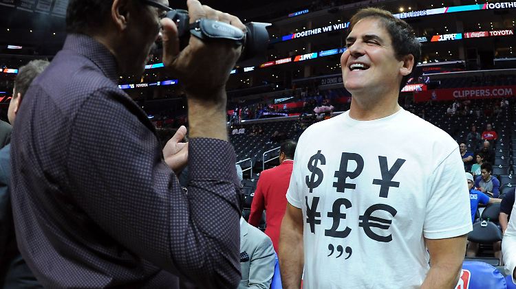 "Dallas Mavericks"-Besitzer Mark Cuban verkündete das "Tanking" - und bekam von der NBA eine Strafe aufgebrummt.