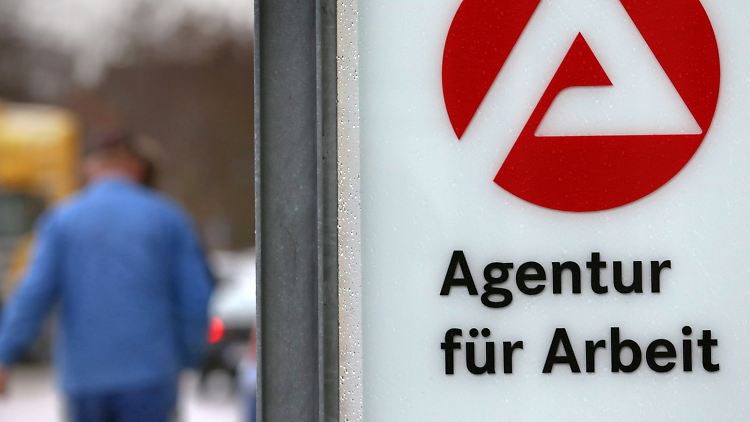 Um die Zukunft von Hartz IV ist ein Streit entbrannt - SPD und Grüne wollen es abschaffen.