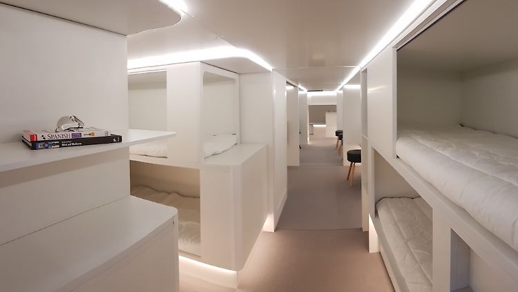 Auf der Luftfahrtmesse AIF präsentierten Airbus und Zodiac ein Modell ihrer Schlafkabine.