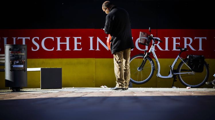 Sehnsuchtsziel Deutschland: Der wirtschaftlich stärkste Staat der Eurozone zieht Menschen aus allen Richtungen an.