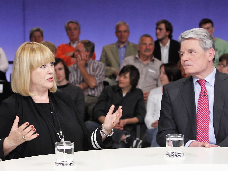"Habe immer gemacht, was ich wollte": Riekel mit Joachim Gauck in Maybritt Illners Talkshow.