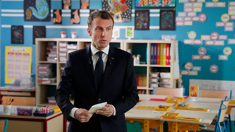 Emmanuel Macron will allen Widerständen zum Trotz an seinen Reformplänen festhalten.