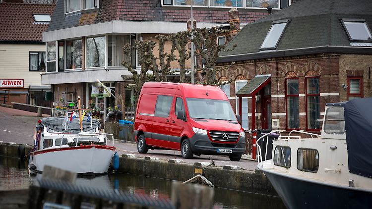 Mit neuer Technik wird der Sprinter im Kastenformat wohl wieder das Brot- und Butter-Auto unter den Nutzfahrzeugen von Mercedes.