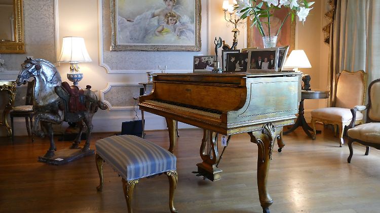 Auch der Steinway-Flügel von Zsa Zsa Gabor kommt unter den Hammer.