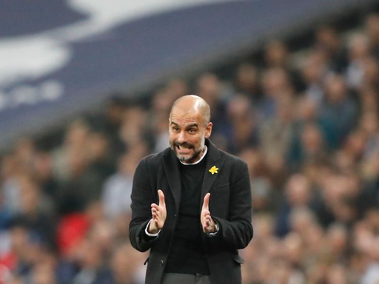 Josep Guardiola ist für mindestens ein Champions-League-Spiel von der Uefa gesperrt worden.