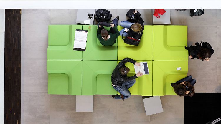 In Deutschland gibt es etwa 460 Coworking Spaces mit rund 31.000 Arbeitsplätzen.