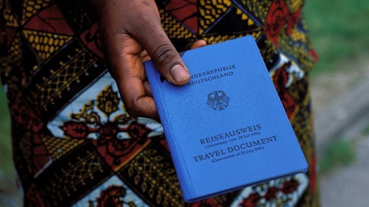 Ein von Deutschland ausgestellter Reiseausweis ist viel Geld wert.