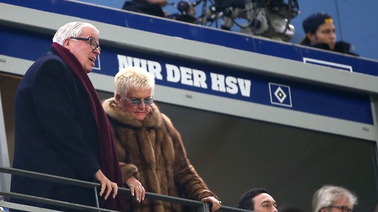 Die Kühnes und ihr HSV: Sein Geld half dem Traditionsverein bereits mehrfach aus der Klemme.