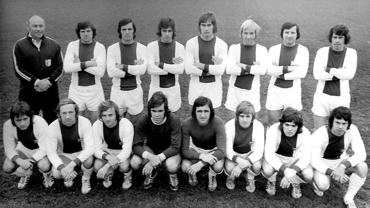 In den 1970er Jahren sammelte das Magdeburger Team um Jürgen Sparwasser (r.u.) national und international Titel.