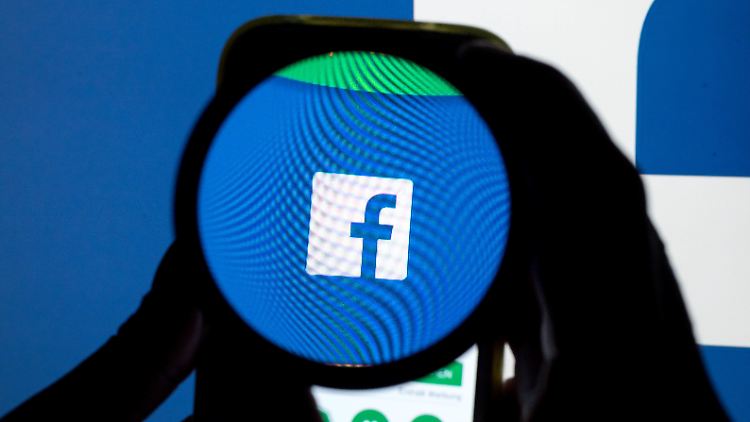 Facebook liege bezüglich der Einhaltung der entsprechenden Gesetze bereits beträchtlich hinter der Zeit zurück, sagte der Behördenchef.