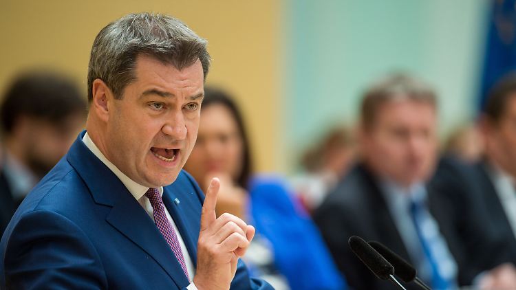 Eine Milliarde Euro kostet Söders "Zukunfts- und Werteprogramm", das die absolute Mehrheit der CSU bewahren soll.