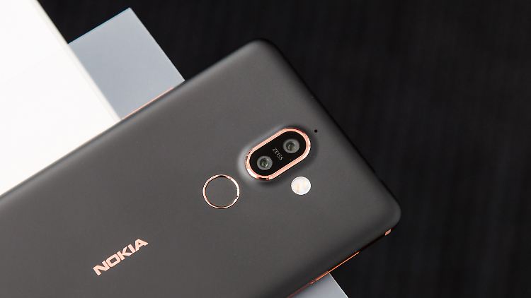 Nokia-7-Plus-1.jpg