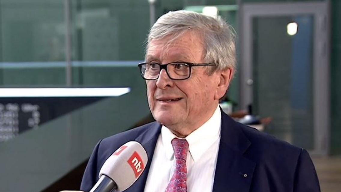 schäfer.JPG