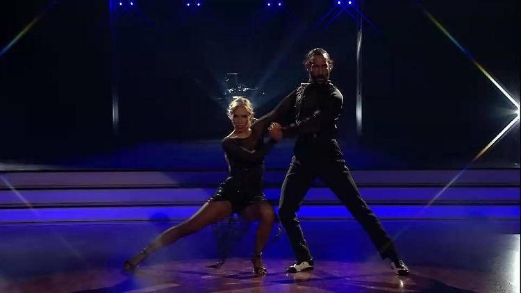 Julia und Massimo  tanzen den mit Abstand besten Tanz.