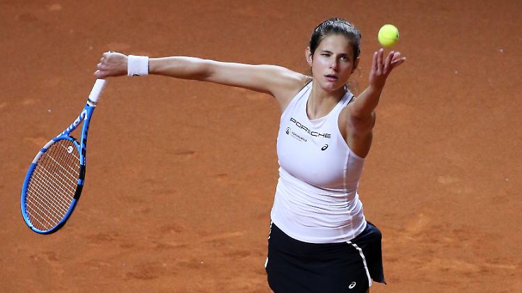 Julia Görges leitete den deutschen Fed-Cup-Fehlstart mit ihrer Auftaktniederlage ein.