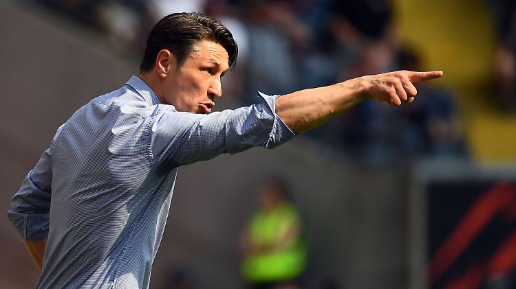 Niko Kovac hat trotz des Einzugs ins Pokalfinale durch seinen Bayern-Wechsel Kredit bei den Frankfurt-Fans verspielt.