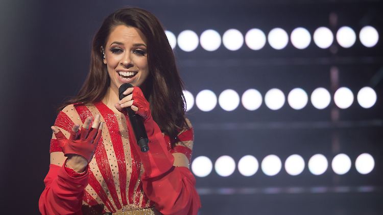 Wann Vanessa Mai wieder singen kann, ist noch unklar.