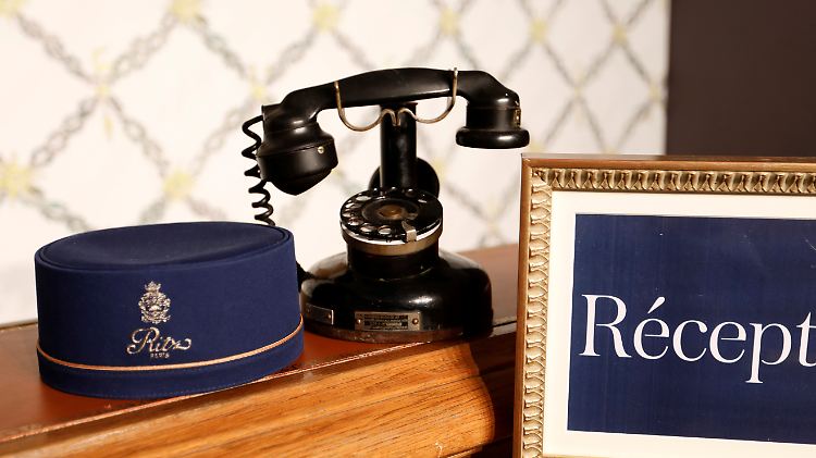 Das Pariser Ritz Carlton: Hier stiegen bereits Maria Callas, Ernest Hemingway und Marcel Proust ab. Der Modeschöpferin Coco Chanel gefiel es dort so gut, dass sie dauerhaft ins Ritz zog.