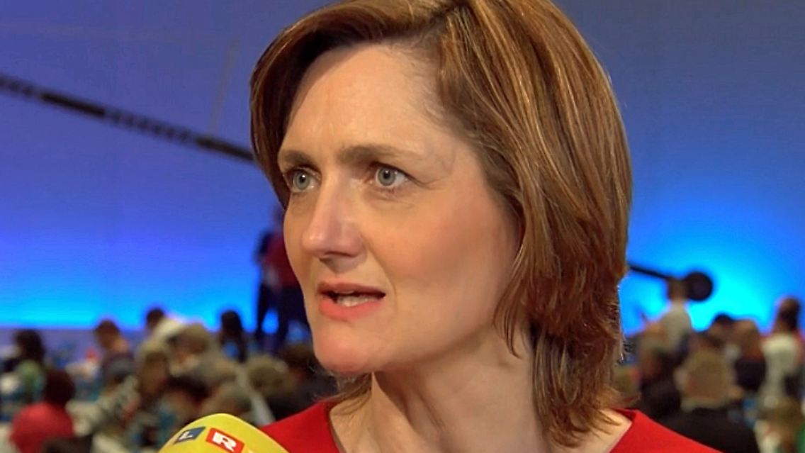 Simone-Lange.jpg