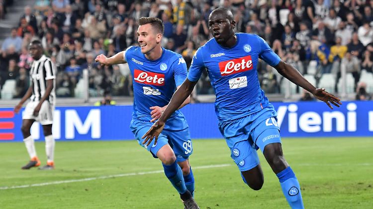 Last-Minute-Tor lässt Napoli wieder von der ersten Meisterschaft seit 1990 träumen.