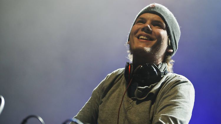 Die Familie gedenkt ihrem "Sohn und Bruder": Avicii.