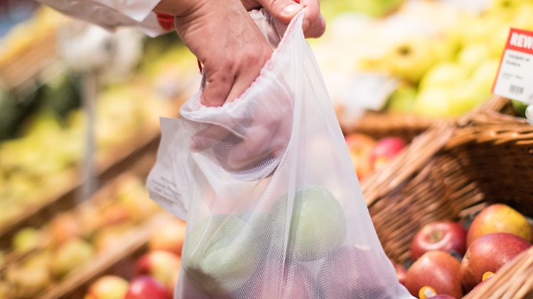 Die meisten Menschen sind sich der höheren Preise bewusst.