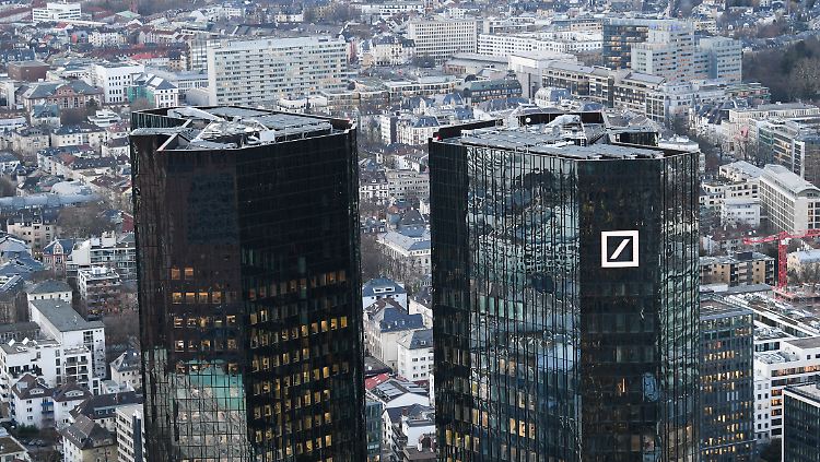 In zwei Tagen treffen sich die Aktionäre der Deutschen Bank.