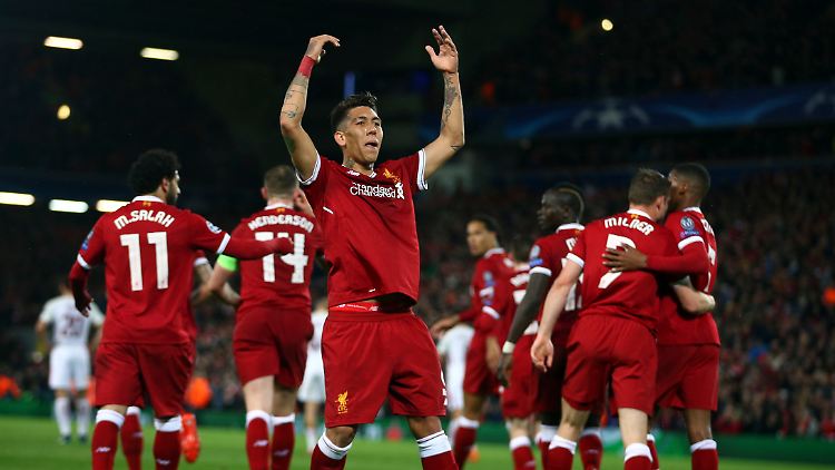 Roberto Firmino bereitete zwei Tore vor und schoss zwei selbst - genau wie sein Sturmkollege Mohamed Salah.