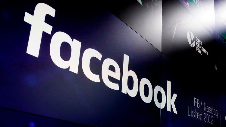 "Die Fusion von Facebook und Whatsapp muss rückgängig gemacht werden", fordern die Grünen.