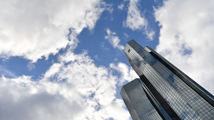 Die Deutsche Bank hat für diesen Freitag die Vorlage ihrer Zwischenbilanz angekündigt.