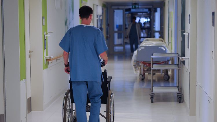 Für eine Zeitlang sollen die kompletten Personalkosten bezahlt werden.