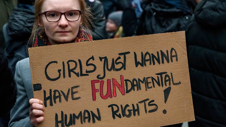 Bei  Schwangerschaftsabbrüchen wird von ideologisch sehr verschiedenen Positionen aus argumentiert.