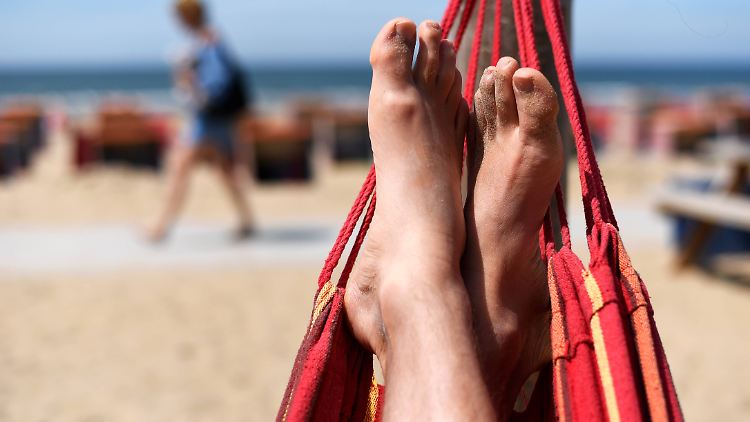 Keine Lust mehr auf Arbeit - dies würde ein Grundeinkommen bei vielen Menschen bewirken, befürchten Manager.