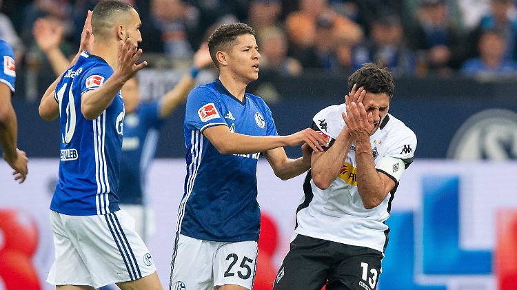 Mindestens tödlich getroffen: Lars Stindl.