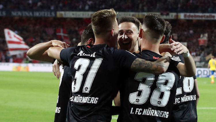 Die Nürnberger Kicker dürfen nächste Saison wahrscheinlich in der ersten Liga ran.