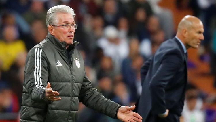 Als Bayern-Trainer waren für Heynckes internationale Reisen Alltag - so wie hier zum Spiel bei Real Madrid.