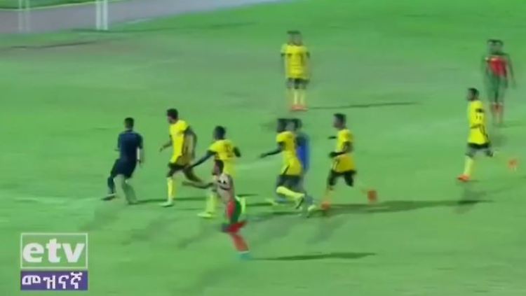 Schiedsrichter gejagt.JPG