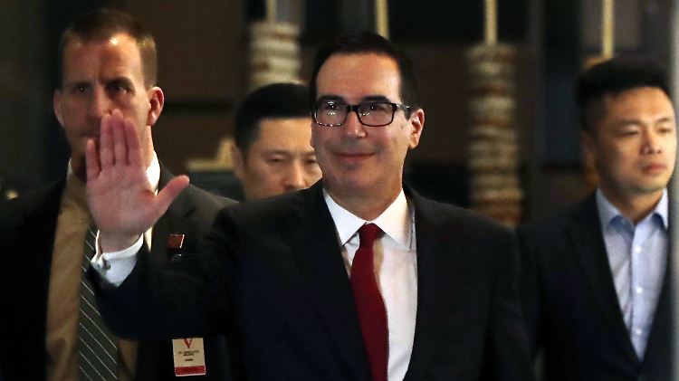 US-Finanzminister Steven Mnuchin und sein Team sind am Donnerstag zu den Verhandlungen nach Peking gereist.