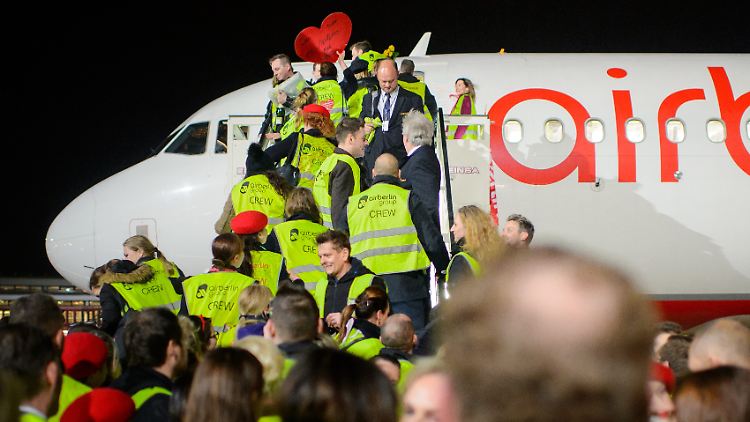 Alter und Qualifizierung der Ex-Air-Berlin-Mitarbeiter machen sie für Unternehmen interessant.
