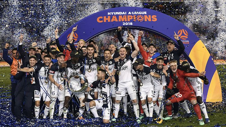 Meisterfeier mit Geschmäckle: Melbourne Victory.