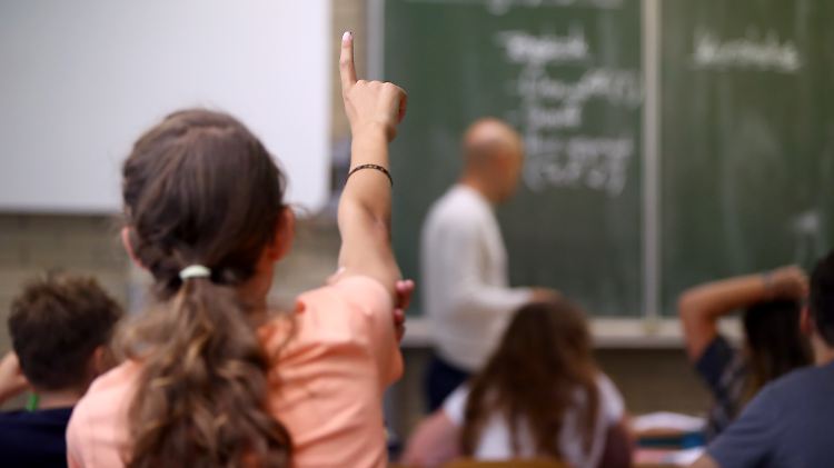 Ziel der Rechtsstaatskunde ist laut dem Entwurf, dass sich Flüchtlinge besser in Deutschland zurechtfinden.