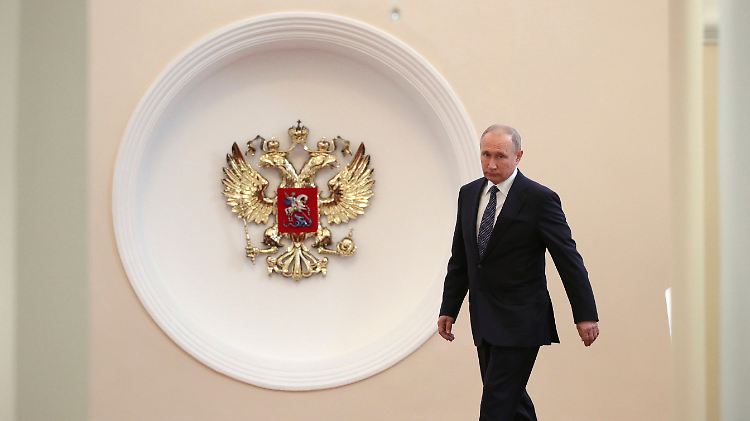 Wladimir Putin weiß, wie man Niederlagen in Siege verwandelt. 