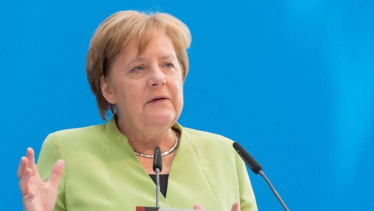 Merkel will am Atomabkommen festhalten - es aber erweitern.